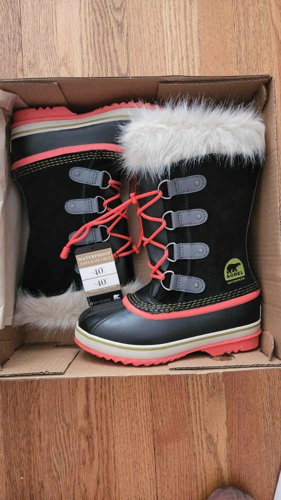 Sorel Girls Youth Joan Of Arctic Snow Boots Youth Size 4