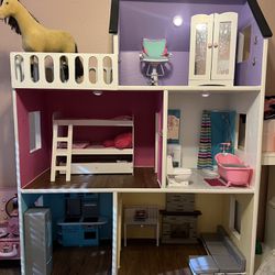 Dollhouse And Accessories For American Girl Dolls