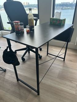 Black Computer Desk / Study Table
