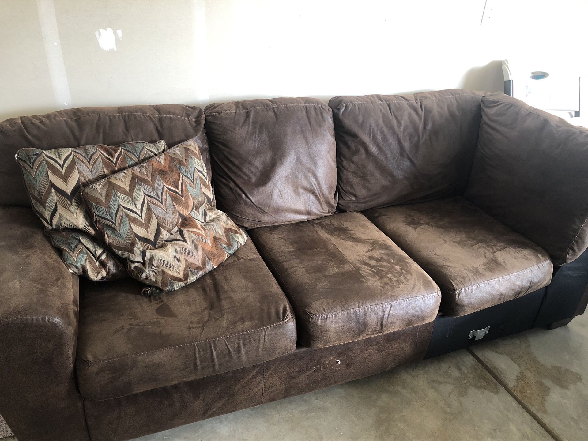 Sectional couch with Ottoman