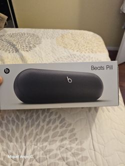 Beats Pill