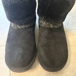 Fluffy Boots