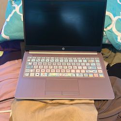 HP STREAM  LAPTOP PINK 18” SCREEN