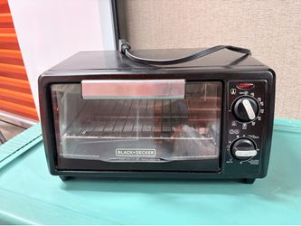 Black+Decker Countertop Toaster Oven