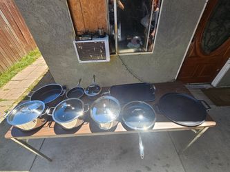 HEXCLAD POTS AND PANS