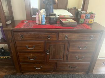 Bedroom set for sale look at description