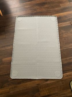 Large dog pee pad holder