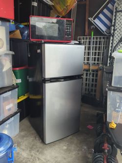 Fridge microwave combo