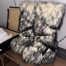 dolls kill faux fur boots 
