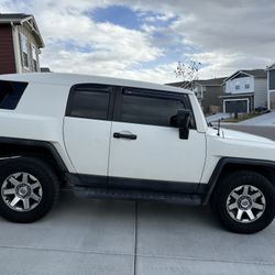 2010 Toyota FJ Cruiser