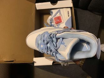 Jordan 4s Baby Blue