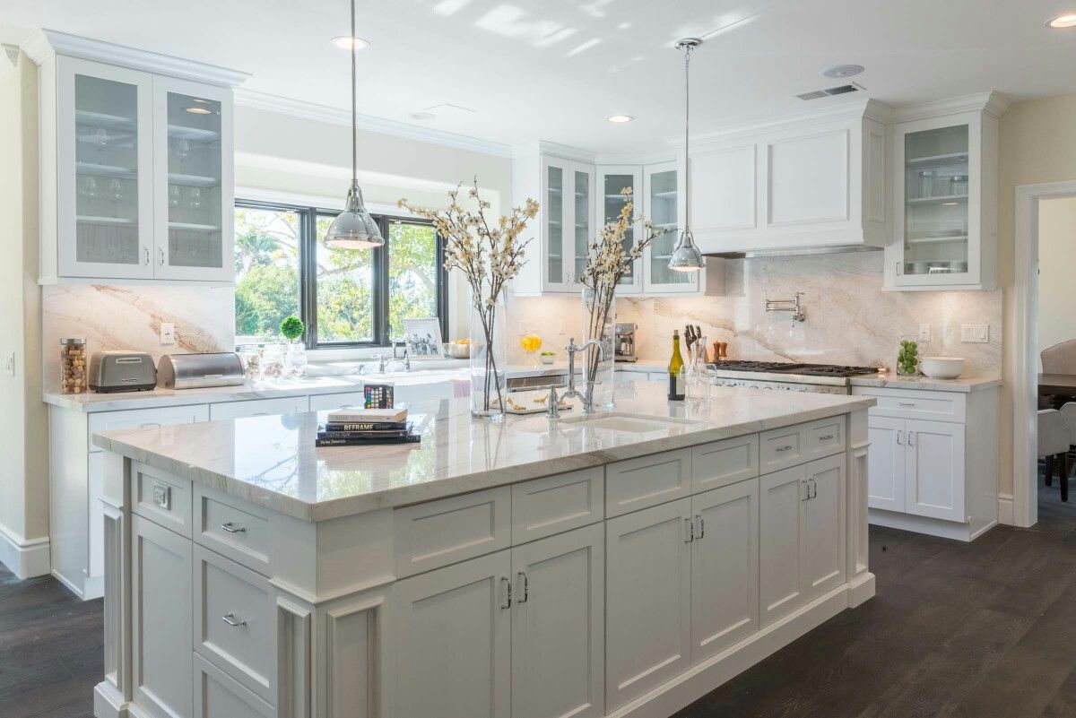 White Shaker Kitchen