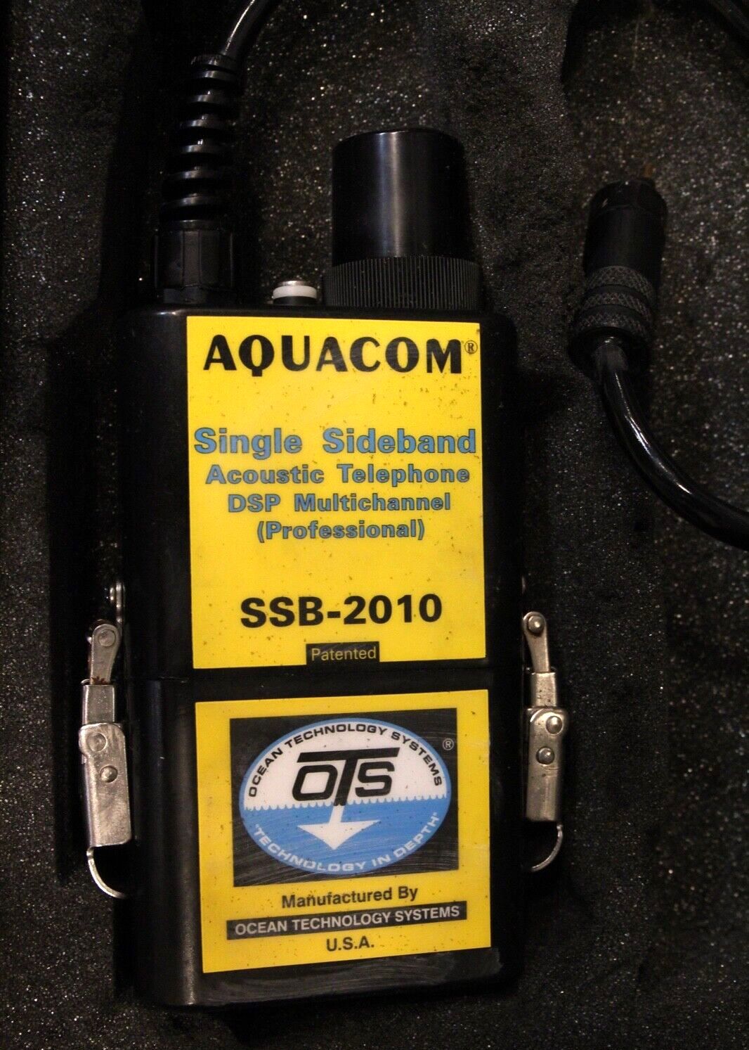 OTS Aquacom SSB 2010 4ch Underwater Transceiver for Scuba Diving with Case