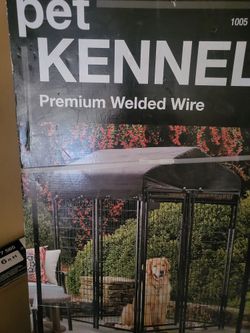 DOG KENNEL 4X4X6. NEW