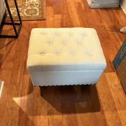 White Ottoman