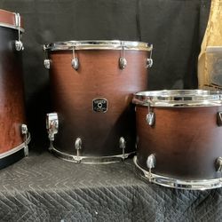 Gretsch Catalina Maple Satin Walnut 7 Piece Shell 