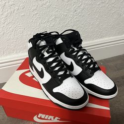 Nike Dunk Panda High Retro