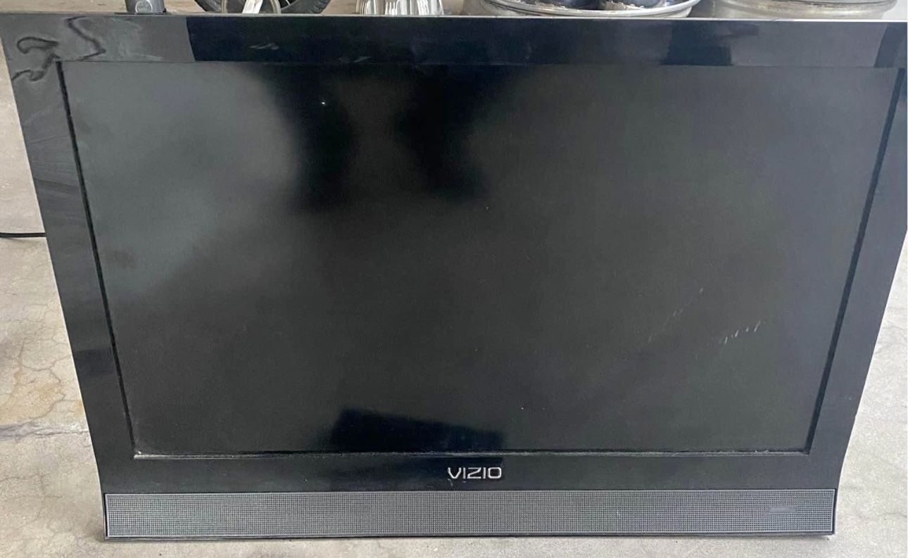 Vizio Tv 26 Inches