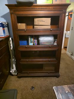 Ethan allen bookcase