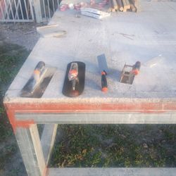 Ah 3 Dólares Cada Una  