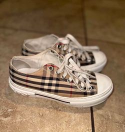 Burberry Sneakers