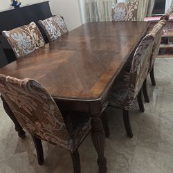 Wooden Dining Table With Detachable Leaf And 6 Chairs