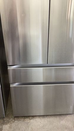 30 ft.³ smart, standard depth, refrigerator