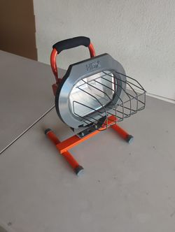 HDX HALOGEN LIGHT