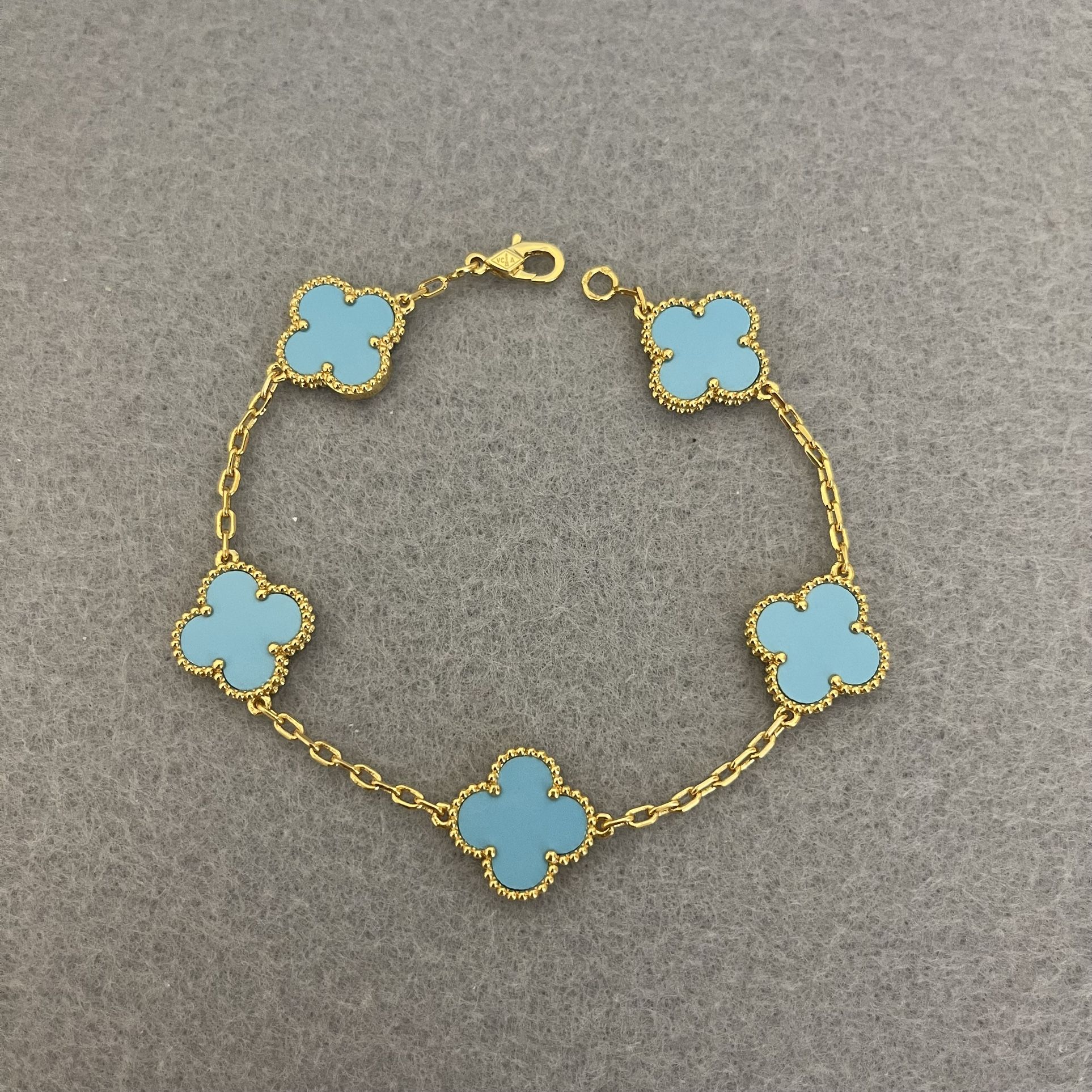 VCA AlhambraClover Bracelet