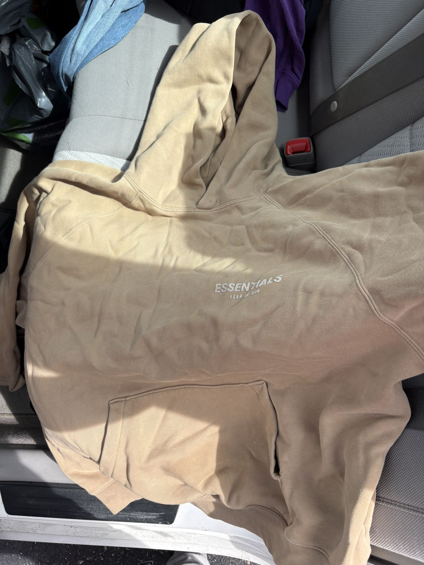 Men’s Essentials Hoodie Size Large