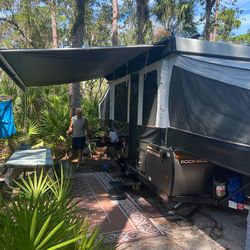 2023 Rockwood Freedom 2318G