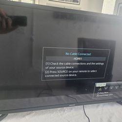 SMART TV DEAL! Samsung 32" Full HD Smart LED TV (UN32J525DAF)