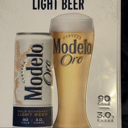 Metal Modelo Oro Beer Sign