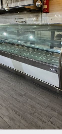 10 ft deli case / meat case
