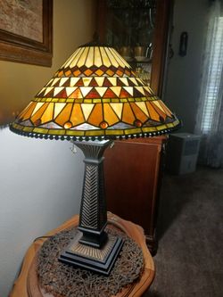 A pair of Tiffany style lamps