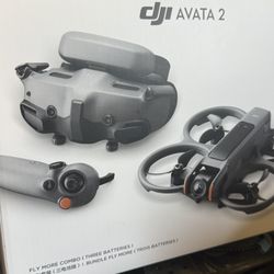 DJI Avata 2 Fly More Combo (3 Baterías) | Goggles 3 | Motion Controller 3 | ¡Como Nuevo!