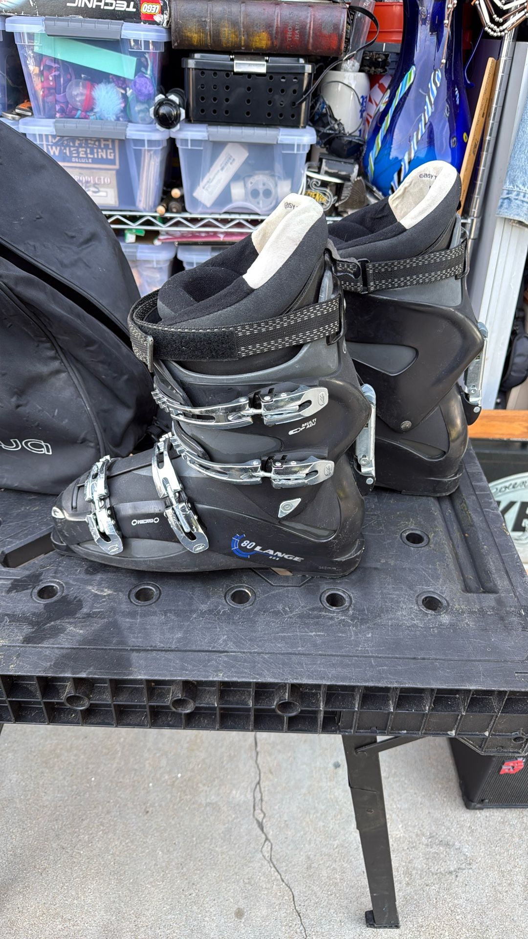 Lange RRS 80 Softech Ski Boots 30.5 With Carry Bag
