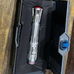 Disney Legacy Lightsaber Ben Solo