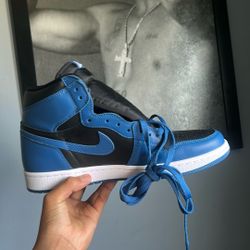 Air Jordan 1 Retro high OG Color Way Blue And Black