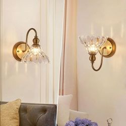 Vintage brass bronze wall sconce, bathroom wall light made of electroplated copper body and pressed patterned glass, retro vanity lights for bedroom, 