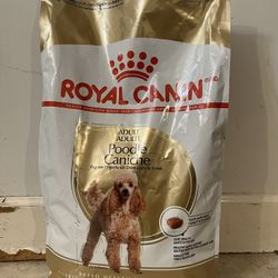 Royal Canin Dog Food Poodle 10 Pounds (open) 