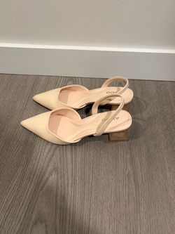 Aldo Cream Beige Pointed Slingback Heels Size 5