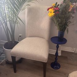 Formal upholstered chairs. Set of 2