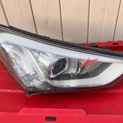 2013-2016 Hyundai Santa Fe Right RH Left LH Headlight
