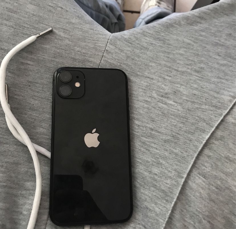 iPhone 11 Black