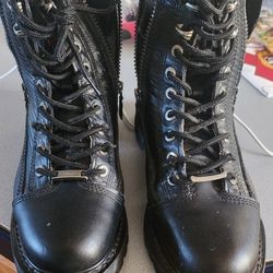 Milwaukee Women Riding Boots 