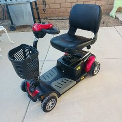 Mobility Scooter FOR PARTS ONLY. 