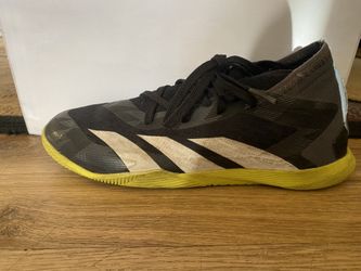 Adidas, indoor soccer cleat size 4.5