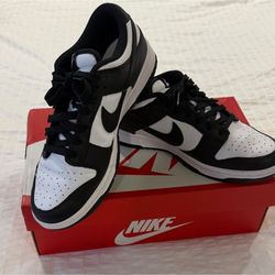 Nike Pandas Women 7 1/2 Brand New Sneakers