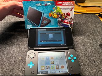 Nintendo 2DS XL Handheld Console w/ Mario Kart 7 Black/Turquoise